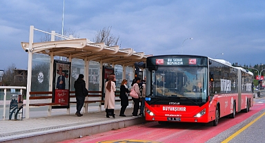 Yenikent’e Metrobüsle Ulaşım 25 Dakikaya Düştü 