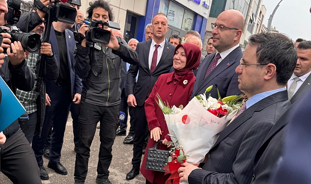 Bakan Gürlek'ten, MHP'ye Ziyaret 