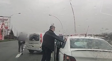 Polisten Göçmen Kaçakçılığı Operasyonu