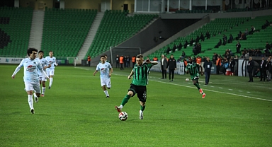 Sakaryaspor'dan Moral Galibiyeti 