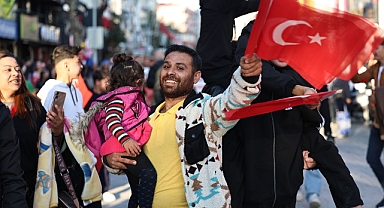 Roman Kültürü Şenliği Şölene Dönüştü 