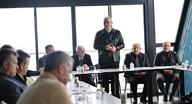 Serdivan Muhtarlar Zirvesinde 16 İlçe Tek Sofrada Buluştu