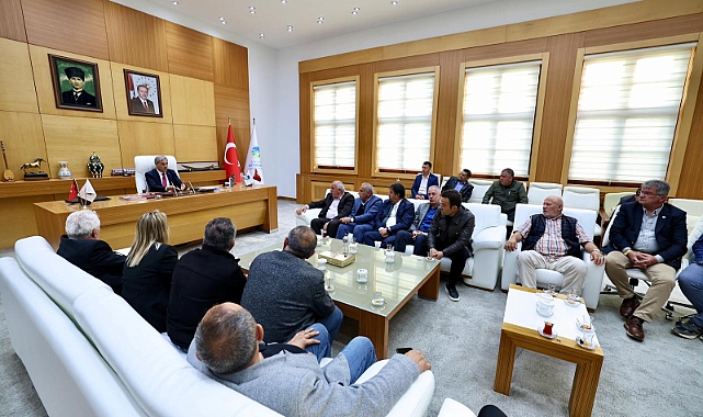 Muhtarlardan Başkan Alemdar’a Teşekkür 