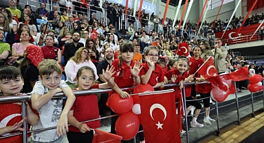 Sakarya’da Gençlik Bayramı Coşkusu 