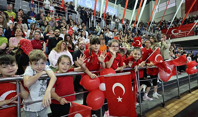 Sakarya’da Gençlik Bayramı Coşkusu