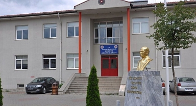 Skandal Davada Hapis ve Para Cezası 