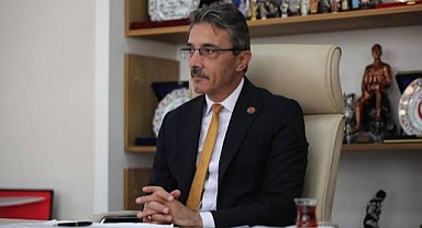 Başkan Dinç'ten Erdoğan'ın Fotoğrafına İlişkin İddialara Açıklama
