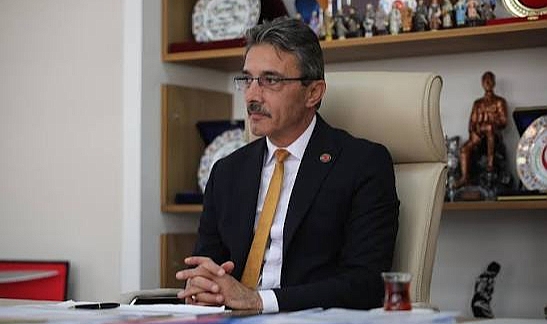 Başkan Dinç'ten Erdoğan'ın Fotoğrafına İlişkin İddialara Açıklama