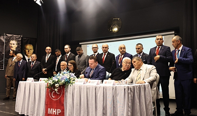 MHP'de İlçe Kongreleri Adapazarı ile Başladı