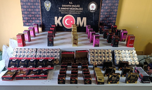 Serdivan'da Kaçak Cinsel İçerikli Ürün Operasyonu