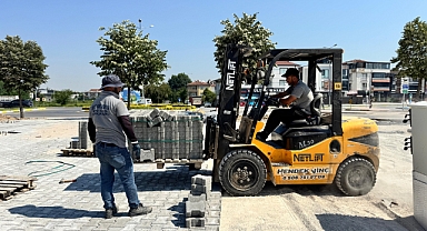 Serdivan Köylü Pazarı'nda Çalışmalar Sürüyor
