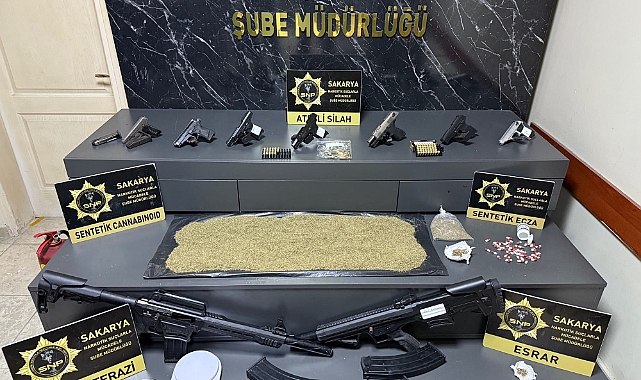 Polisten Karaköy Mahallesi'ne Operasyon 